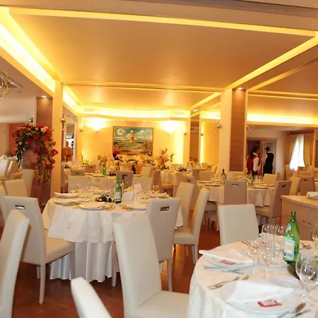 Aparthotel Villaggio Old River Capo Vaticano