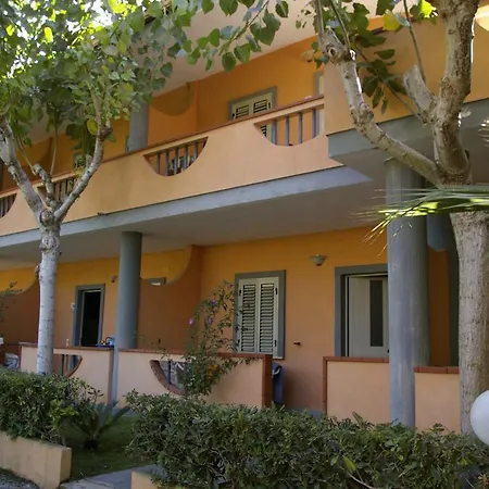 Aparthotel Villaggio Old River