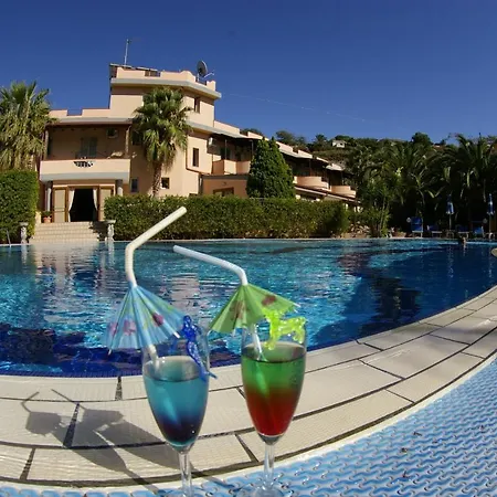 Villaggio Old River 3*