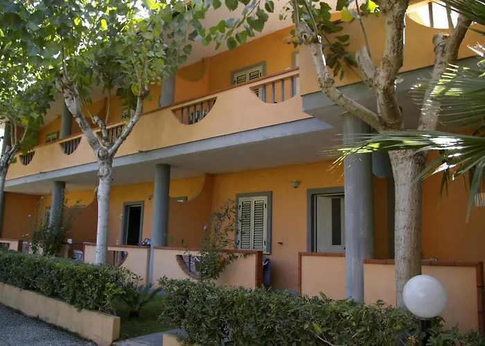 Apart-hotel Villaggio Old River